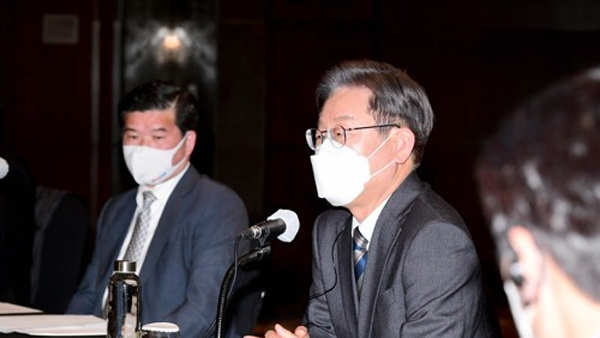 이재명 "미국 기업 투자 위해 규제 합리화 중요위험성 있는 것만 금지"