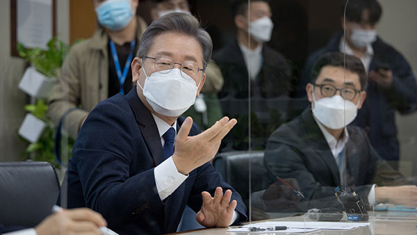 이재명 "삼성이 기본소득 얘기하면 어떻겠나이재용에게도 제안"