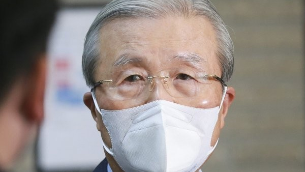 김종인 "김병준과 충돌할 일 없어 역량 최대한 발휘하는 역할 하면 돼"