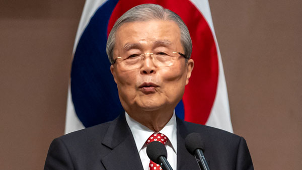 김종인 김병준과 신경전 질문에 "그런 사람 이야기 신경 안 써"