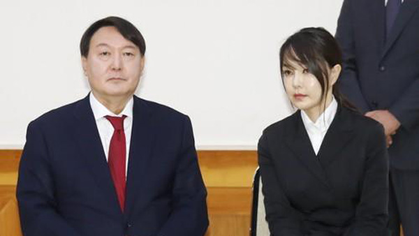 민주 " 배우자 김건희씨가 공흥지구 개발사업 자금 조달 관여"