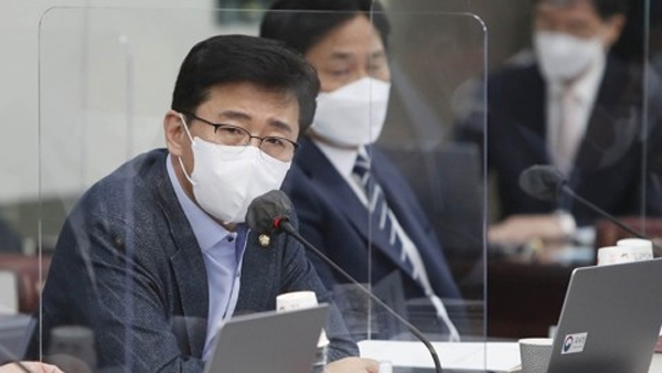 민주 "국민의힘 대선후보는 2명인가추경혼선 정리하라"