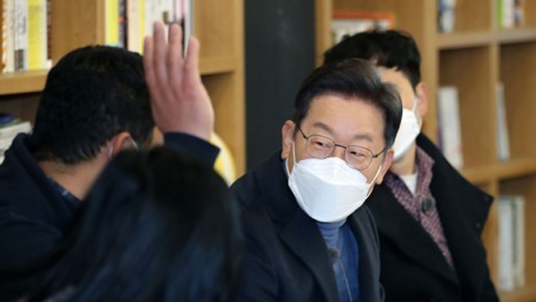 이재명 "일본 경찰청장 독도 방문 두고 과도한 내정간섭"