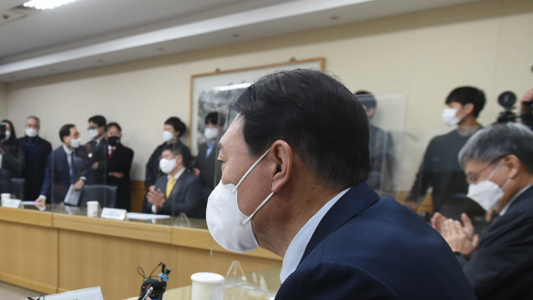 윤석열 "6334년제 존속 어려워" 초중고 학제 개편 시사