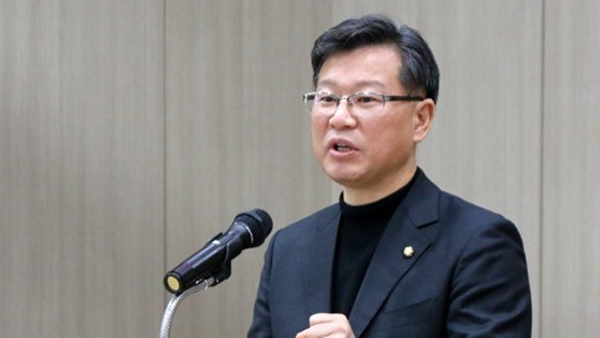 이양수 "한명숙 복권 국민 우습게 아는 현 정권의 민낯 드러난 것"