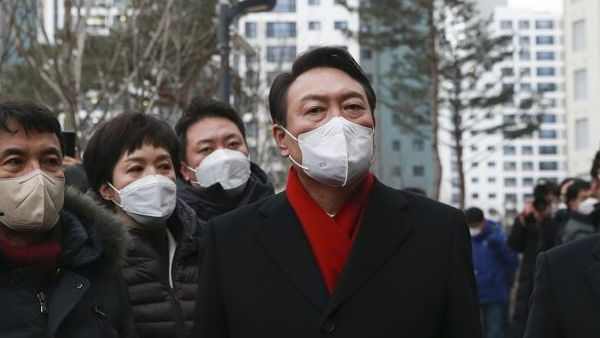 윤석열 "평론가 얘기 특정인 거명한 것 아냐""이준석 대표 역할 할 것"