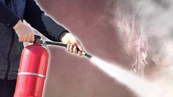 "드럼통 난로 화력 키우려다"…시너 뿌린 50대 전신 화상