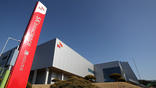 질병청 "아스트라제네카 백신 26일부터 접종 시작"