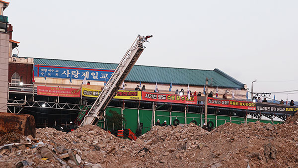 개신교 시민단체, 명도집행 방해·선거법 위반으로 전광훈 고발