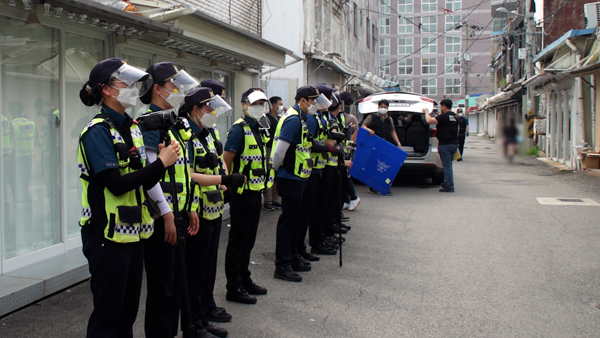 평택 집창촌 '삼리' 폐쇄수순…경찰 2개 업소 압수수색