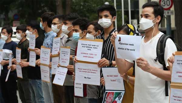 재한 아프간인 "한국에 협력한 가족 구출해달라"