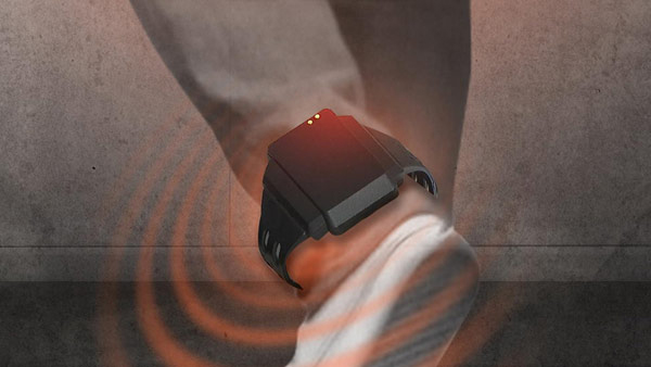 "전자발찌 찼는데 죽여버릴까"…길에서 여성 협박한 50대 구속