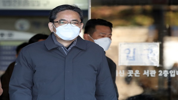 '아들 50억 퇴직금' 곽상도 전 의원 영장 기각‥"범죄성립 다툼의 여지 있어"