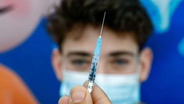 접종률 1위 이스라엘 "집단면역 위해 아동들도 맞아야"