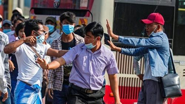 미얀마 양곤·만달레이서 또 폭력 진압