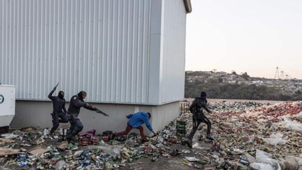 라마포사 남아공 대통령 "폭동지역 대부분 평온 되찾아"