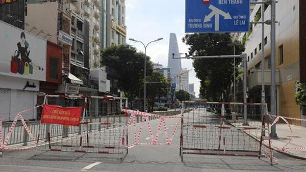 "나이키·크록스 생산시설 이전"‥베트남 떠나는 미국 기업들