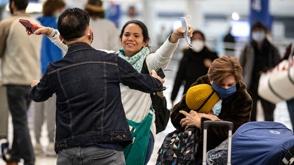 "코로나백신 미접종 아동, 미 입국시 자가격리 안해도 된다"