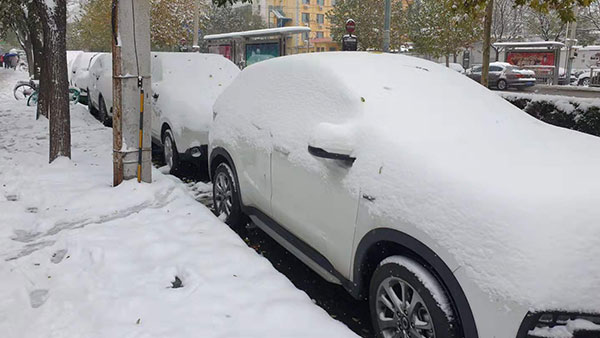 "봉쇄지역은 눈도 옮기지 마라"‥중국의 강력한 방역정책