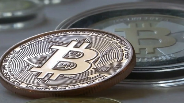 비트코인 4만 달러 회복…아마존 효과에 10% 가까이 급반등