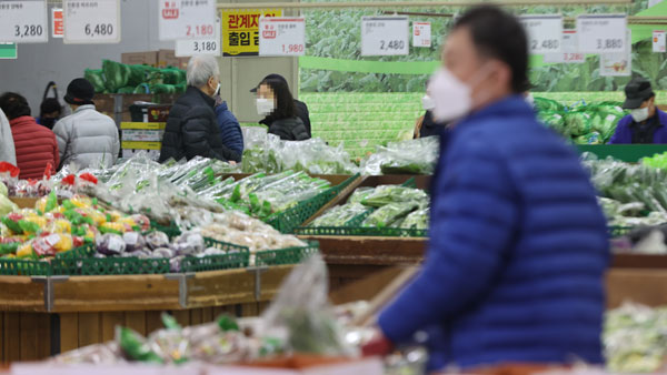 3월 소비자물가 4.1% 상승‥10여년만에 최고