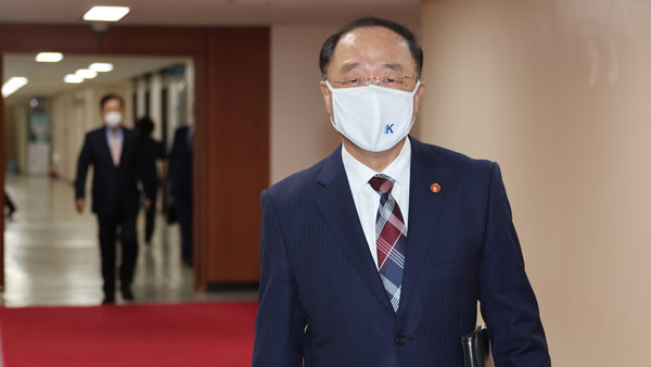 홍남기 "올해 성장률, 목표치 달성 어려울듯‥물가도 훨씬 올라"