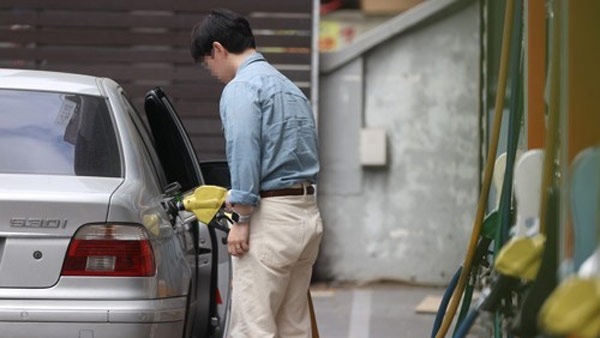 내일부터 유류세 인하 폭 30%로‥휘발유 83원·경유 58원↓