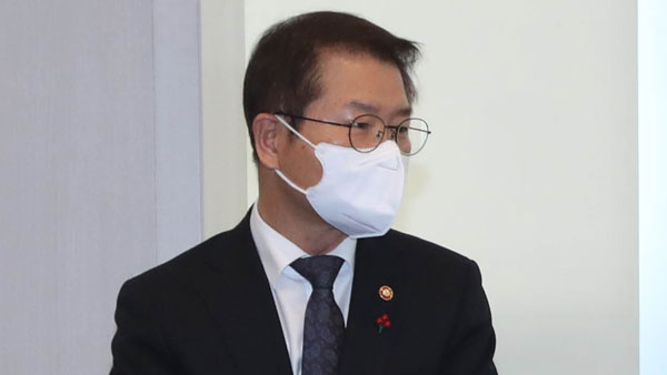 노동장관 "노조 회계 독립성 높이기 위해 법 개정 추진"