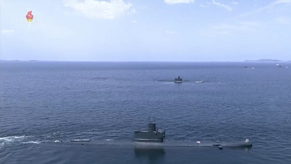 38노스 "SLBM 실은 북한 신포급 잠수함 작전 배치된 듯"