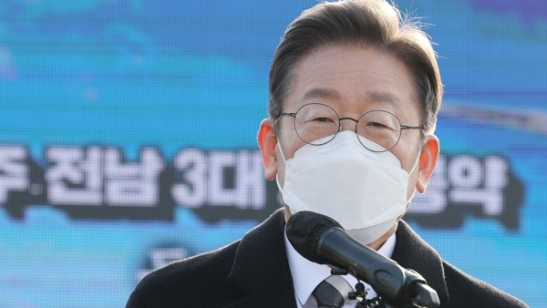 이재명 "광주, 정신적 스승이자 사회적 어머니"‥설 전 '집 토끼 단속'