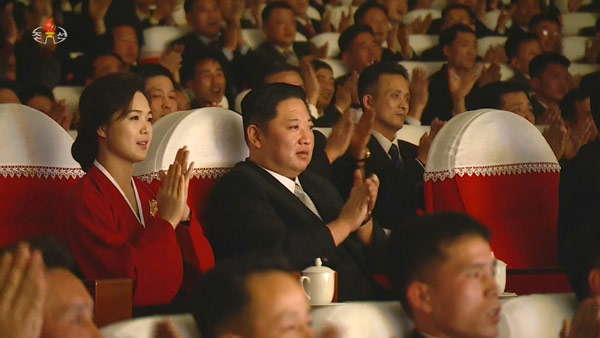 통일부 "김정은, 최고인민회의 참석 여부와 시정 연설 주목"