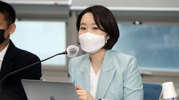 이소영 "尹, 원전 최강국 건설? 5G 시대에 2G 강국된다고 도움되나"