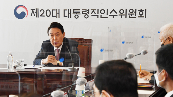 인수위, 6개 분과 업무보고‥기재·법무·외교·노동 현안점검