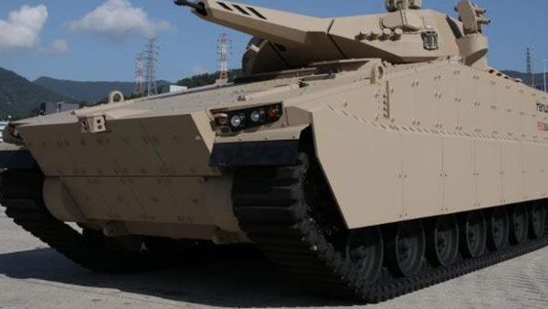 '호주 수출 추진' 레드백 장갑차, 육군서 1대 시범운용