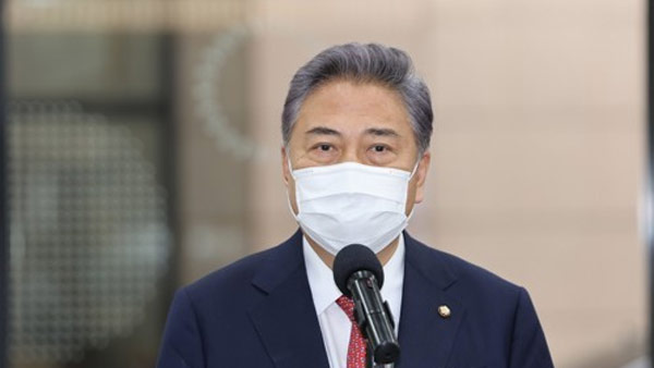 박진 "장남은 조세피난처에 설립된 회사에 근무한 적 없어"