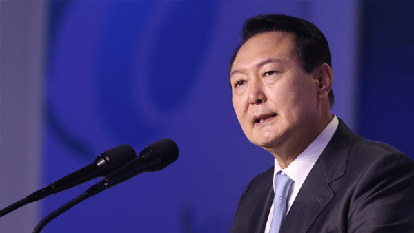 윤 대통령 "울진 산불진화 노고에 감사‥추가 피해없도록 최선"