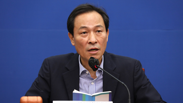 우상호, 나토 순방 민간인 동행 "국가 기강 문제‥그냥 넘어갈 수 없어"