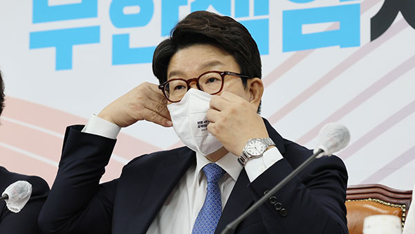 권성동 "방송 장악 생각도 능력도 없어"‥"언론노조가 좌지우지" 발언 놓고 설전