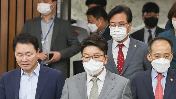 당정 "고물가·성장둔화 우려‥'세부담 완화' 적극 대응" 공감대