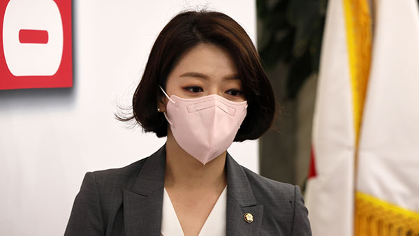 국민의힘 배현진 "최고위원 사퇴‥국민 기대감 충족 못 시켜"