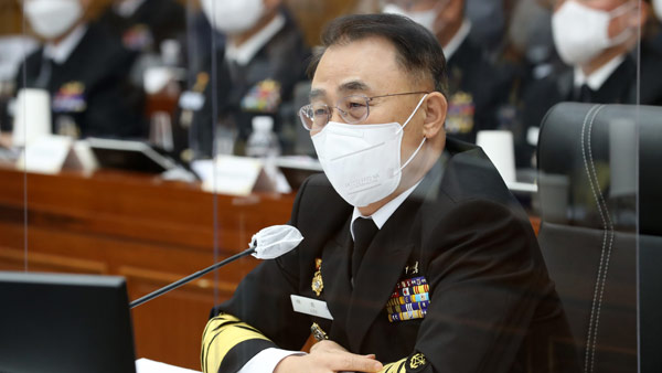 해군참모총장 "일본 관함식 참석 여부 아직 결정 안 돼"