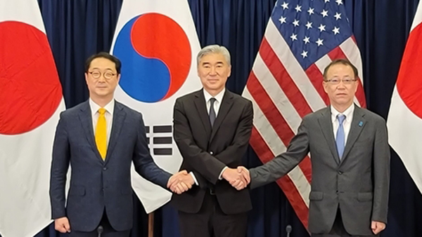 한미일 북핵수석대표 "北 핵·미사일 제한 위해 모든 수단 사용"