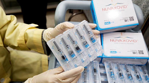 노바백스 도입 후 1차 접종 1만9천건 증가‥오늘부터 사전예약도 가능