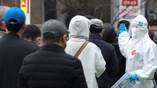 오후 9시까지 전국서 33만7천여명 확진