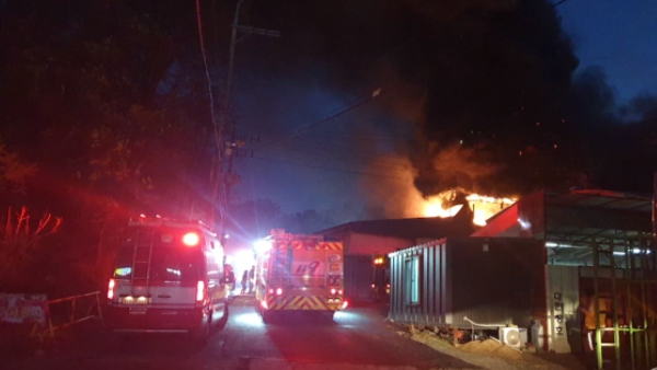 경기 화성시 도장업체 화재‥1시간 50분 만에 진화