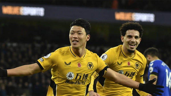 황희찬, 5개월 만에 울버햄프턴 완전 이적‥2026년까지 계약