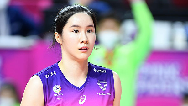 여자배구 흥국생명, FA 세터 김다솔과 연봉 1억 1천만원에 계약