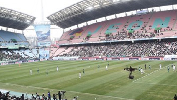 오늘부터 야구장서 육성 응원 허용‥프로축구는 내일부터