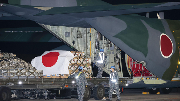 일본, 자위대 앞세워 통가 지원‥수송기 4대·수송함 1척 투입