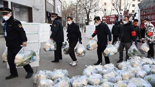 중국 시안공항, 전면 봉쇄 한달 만에 여객기 운항 재개